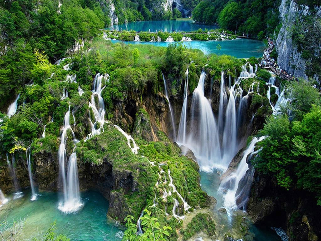 Hồ Plitvice (Croatia) Hồ Plitvice (Croatia)