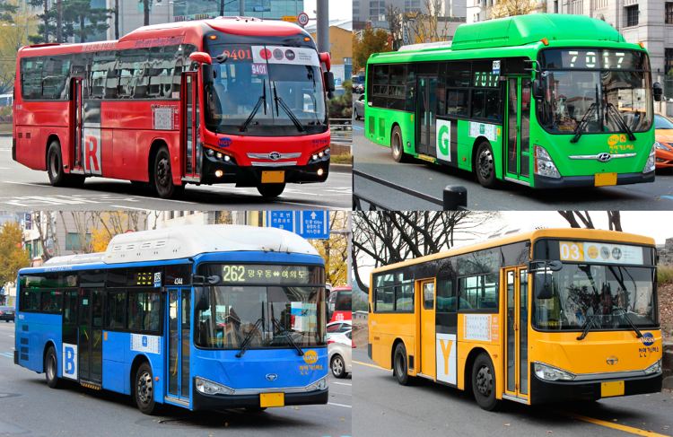 Các tuyến xe buýt tại Seoul có màu sắc khác nhau nhằm đánh dấu từng tuyến.