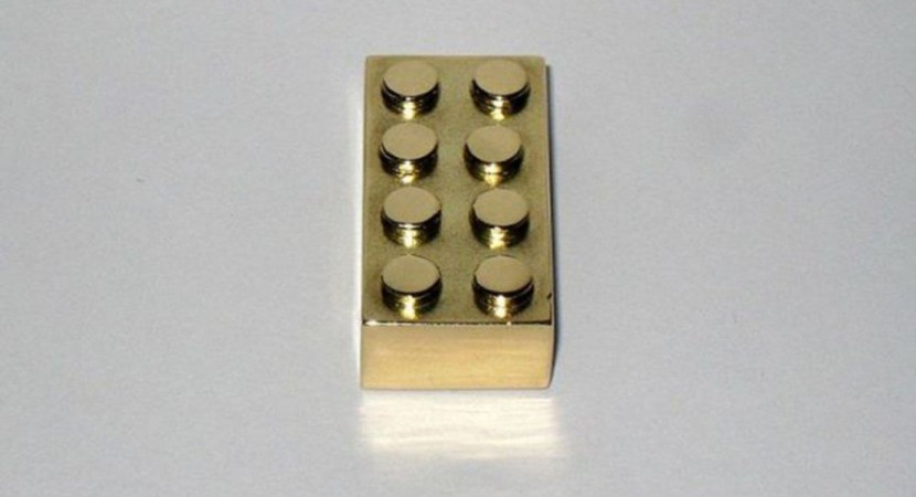 Lego bằng vàng