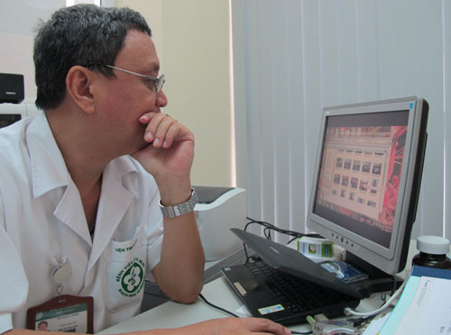 Phó giáo sư Đỗ Quốc Hùng, nguyên trưởng phòng C7, Viện Tim mạch Quốc gia (Hà Nội).