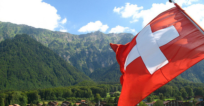 Thụy Sĩ là đất nước kỳ lạ hơn bạn tưởng nhiều, đây là 15 ví dụ cụ thể