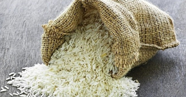 6 cách nhận biết gạo nhựa giả chuẩn không cần chỉnh