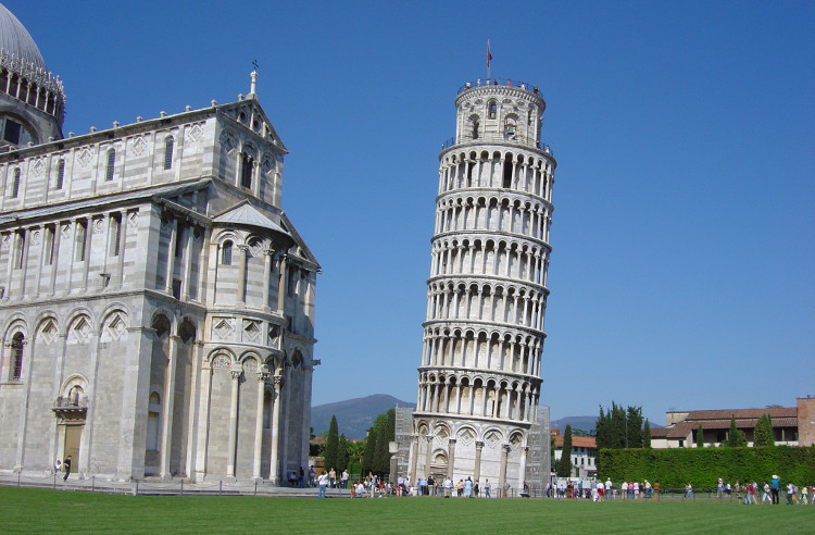 Kết quả hình ảnh cho Tháp nghiêng Pisa