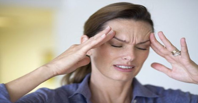 Đau đầu do thời tiết thay đổi và cách điều trị