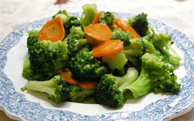 Bông cải xanh + cà rốt