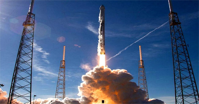 Tên lửa tái sử dụng SpaceX lập hai kỉ lục trong một ngày