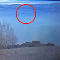 Quái vật hồ Loch Ness “tái xuất” ngay trước Giáng sinh? Quái vật hồ Loch Ness “tái xuất” ngay trước Giáng sinh?