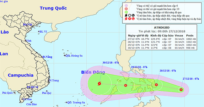 Áp thấp nhiệt đới áp sát biển Đông, khả năng mạnh lên thành bão