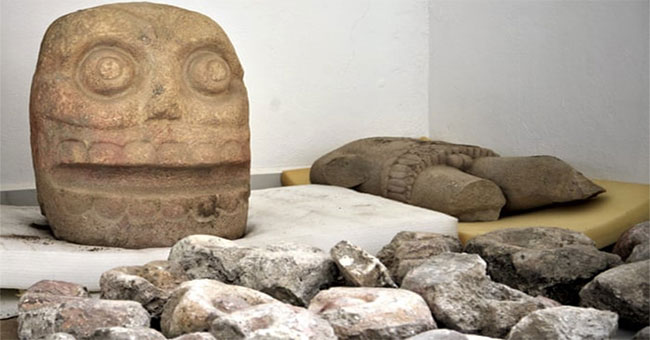 Phát hiện đền thờ thần bọc da người ở Mexico