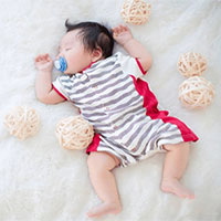 Tiếng ồn trắng là gì? Ru con ngủ bằng tiếng ồn trắng có ưu điểm gì? Tiếng ồn trắng là gì? Ru con ngủ bằng tiếng ồn trắng có ưu điểm gì?