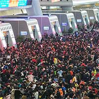 Trung Quốc bắt đầu cuộc “xuân vận”: 3 tỷ chuyến đi trong vòng 40 ngày tới để về nhà ăn Tết Trung Quốc bắt đầu cuộc “xuân vận”: 3 tỷ chuyến đi trong vòng 40 ngày tới để về nhà ăn Tết
