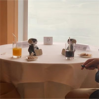 Robot tán tỉnh giùm người ăn nói kém duyên Robot tán tỉnh giùm người ăn nói kém duyên