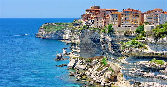 Pháp: Phát hiện ngôi mộ người Etruscan cổ đại trên đảo Corse