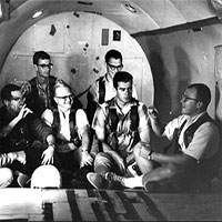 NASA có thể đưa phi hành gia ra vũ trụ là nhờ 11 người đàn ông khiếm thính NASA có thể đưa phi hành gia ra vũ trụ là nhờ 11 người đàn ông khiếm thính