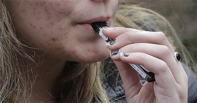 Phát hiện mối nguy bất ngờ từ thuốc lá điện tử