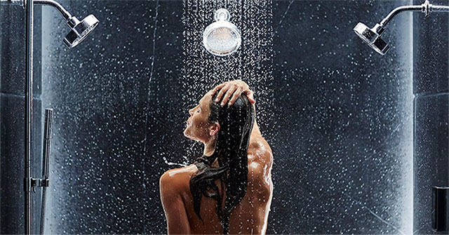 Khoa học: Người càng tắm lâu thì càng… cô đơn!