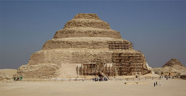 Phát hiện kỳ lạ “con đường đến thế giới bên kia“ trong kim tự tháp cổ
