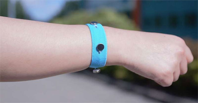 Anh phát triển vòng đeo tay ghi nhận cảm xúc người dùng