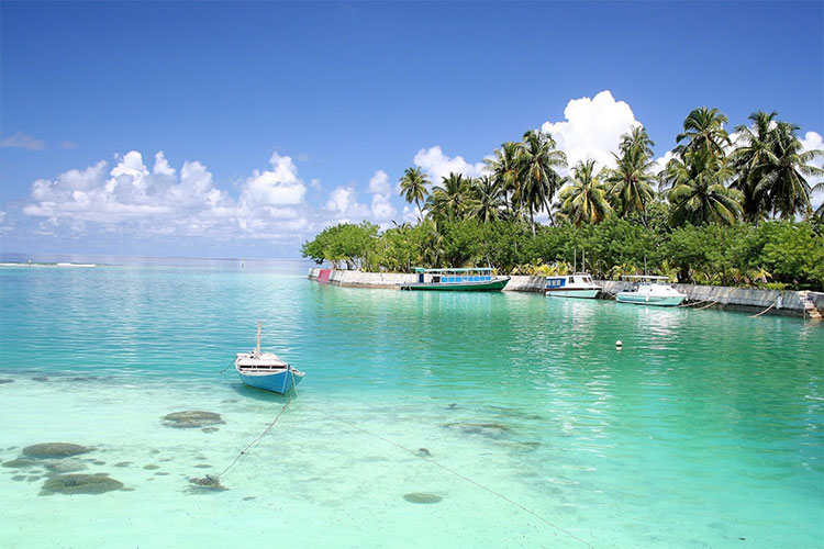 Đảo san hô Addu là nơi cao nhất ở Maldives.