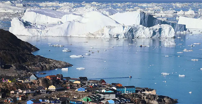 Greenland mất gần 200 tỷ tấn băng trong một tháng