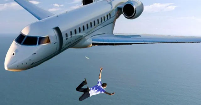 Điều gì sẽ xảy ra khi bạn bị rơi tự do từ máy bay ở độ cao hàng ngàn mét?
