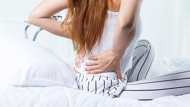 Điều trị đau lưng gần mông bằng thuốc Tây là lựa chọn của nhiều bệnh nhân.