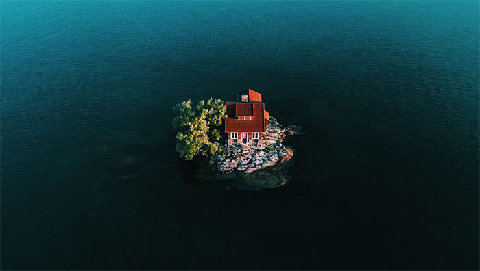 Hòn đảo nhỏ nhất thế giới vào mùa nước lên.