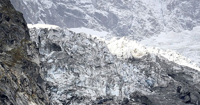 Sông băng trên núi Mont Blanc có nguy cơ sụp đổ