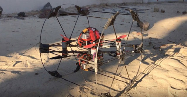 NASA muốn đưa robot biến hình lên thám hiểm các mặt trăng của sao Thổ