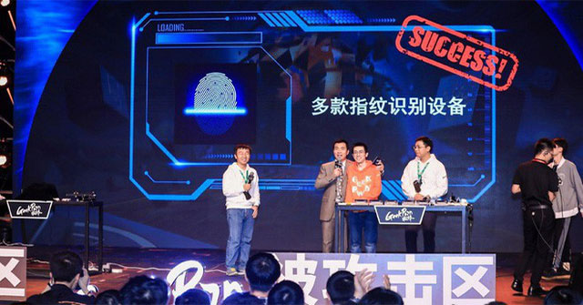 Hacker Trung Quốc dùng vân tay trên cốc thủy tinh để bẻ khóa cảm biến trong 20 phút Hacker Trung Quốc dùng vân tay trên cốc thủy tinh để bẻ khóa cảm biến trong 20 phút