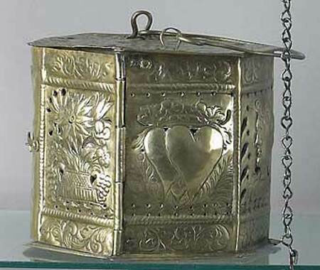 Picture 2 of The anti-cold fireplace in the early 17th century
