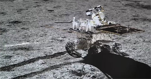 Robot Trung Quốc lập kỷ lục hoạt động lâu nhất trên Mặt Trăng