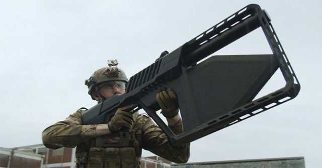 Súng bắn flycam hoạt động như thế nào?