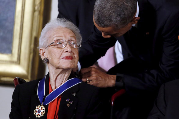 Nhà toán học Katherine Johnson nhận Huy chương vì Tự do của tổng thống Mỹ