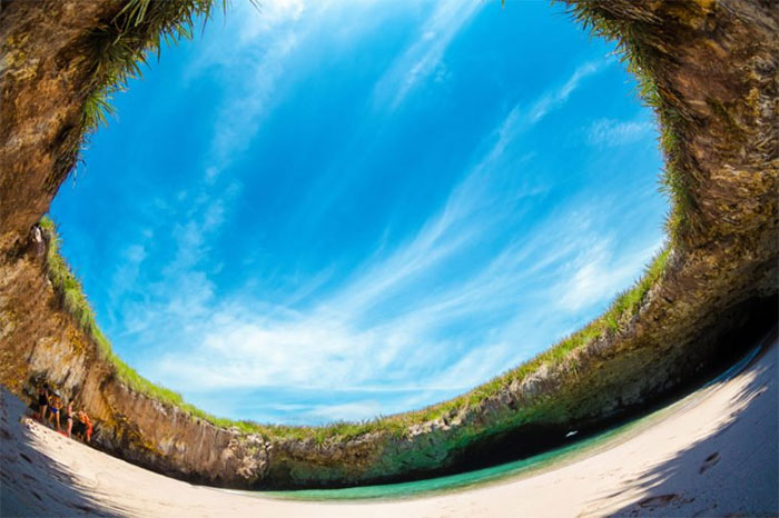 Bãi biển Playa del Amor, Mexico