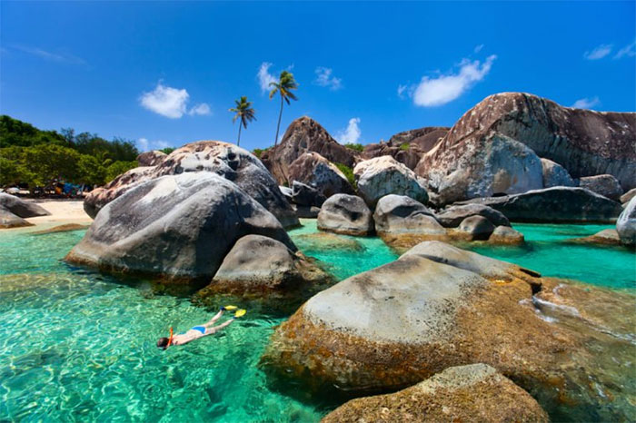 Bãi biển The Baths, quần đảo Virgin