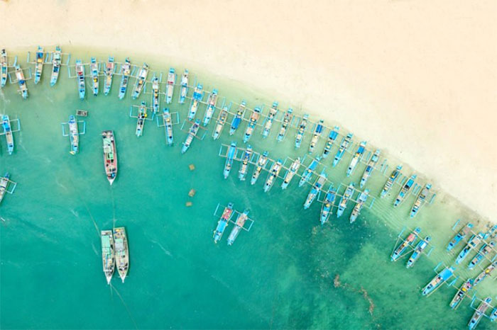 Bãi biển Ujung Genteng, Indonesia