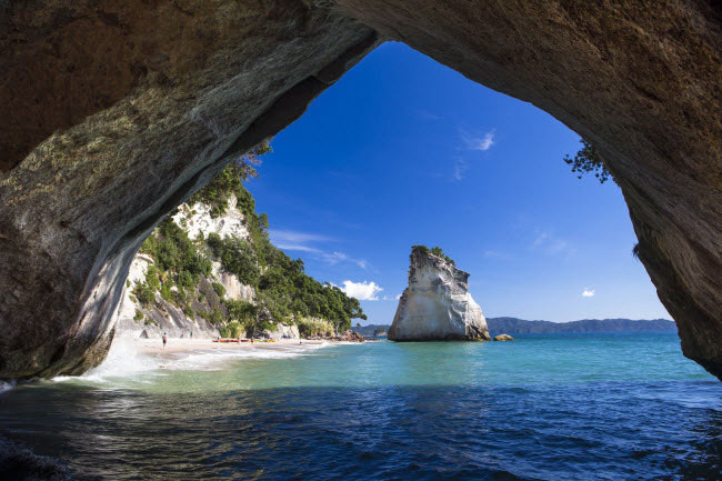 Cathedral Cove, New Zealand