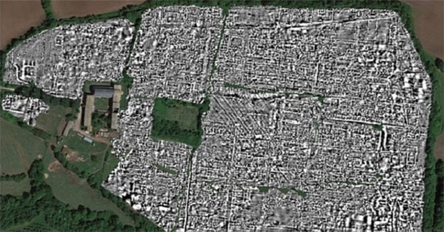Sử dụng radar quét xuyên đất, phát hiện một thành phố cổ thời La Mã