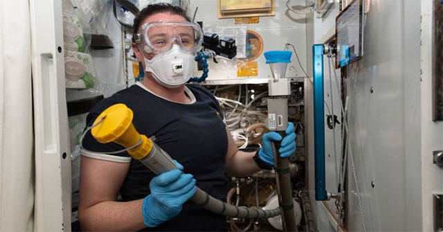 Trạm vũ trụ quốc tế ISS sẽ có nhà vệ sinh mới