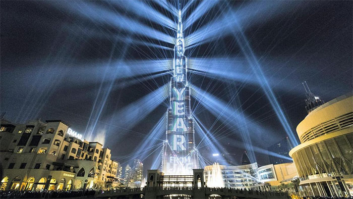 Light Up 2018, sự kiện chào đón năm mới đạt kỷ lục Guiness về chương trình biểu diễn laser