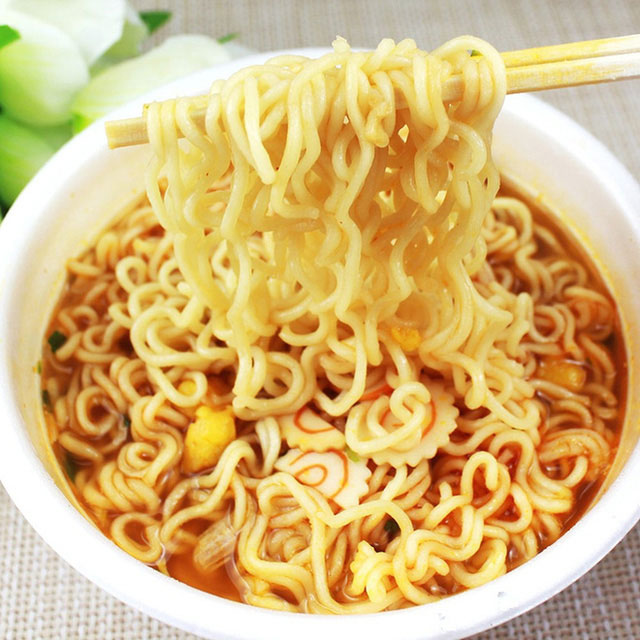 Mì ăn liền chứa nhiều chất bảo quản là một quan niệm sai lầm.