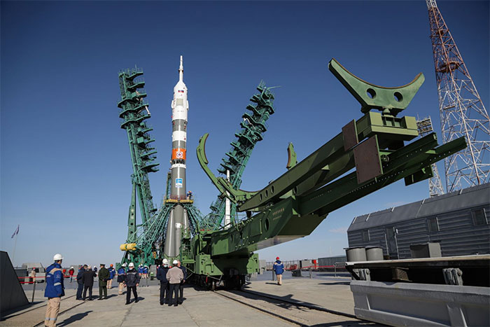 Tàu Soyuz MS-17 được đặt vào bệ phóng ngày 11/10.