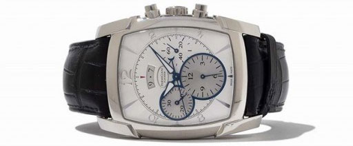 Đồng hồ chronograph đa số có hai kim giây.