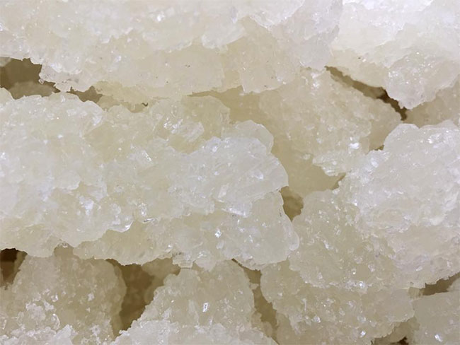 Mẹo trị hôi chân khi mang giày bằng phèn chua
