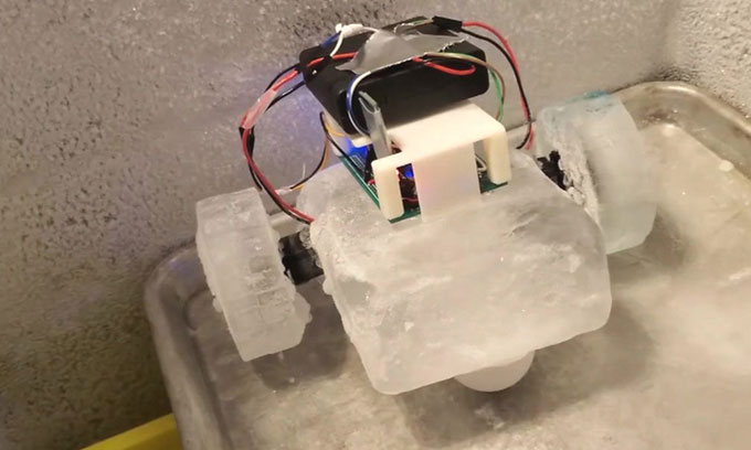 Robot băng IceBot có thể thám hiểm những vùng đất lạnh giá.