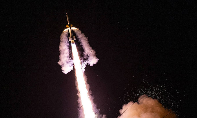 Tên lửa Black Brant XII được phóng lên trong thí nghiệm KiNET-X.