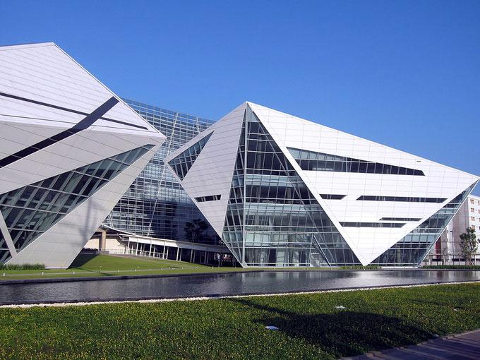 The Diamond, Đại học Bangkok (Thái Lan)