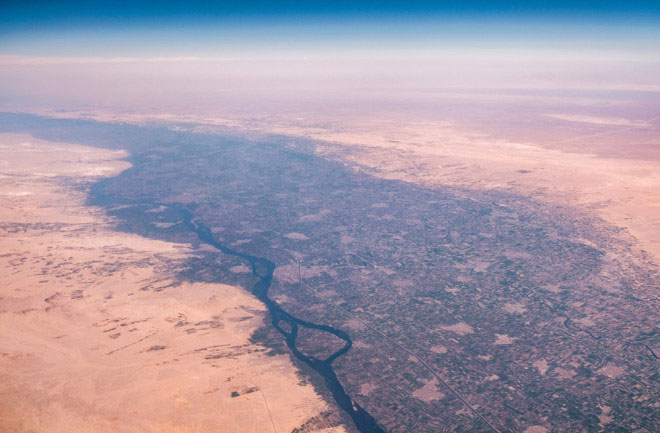Đến nay, vẫn chưa ai biết khởi nguồn của sông Nile ở đâu.